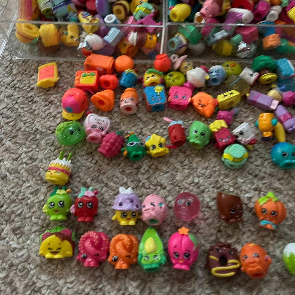 Lot of Shipkins OR individuals
